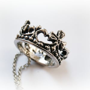 Crown Silver Necklace - Royal Crown Jewelry - King and Queen Necklace - Girlfriend Valentine Necklace - Couple Gift Idea