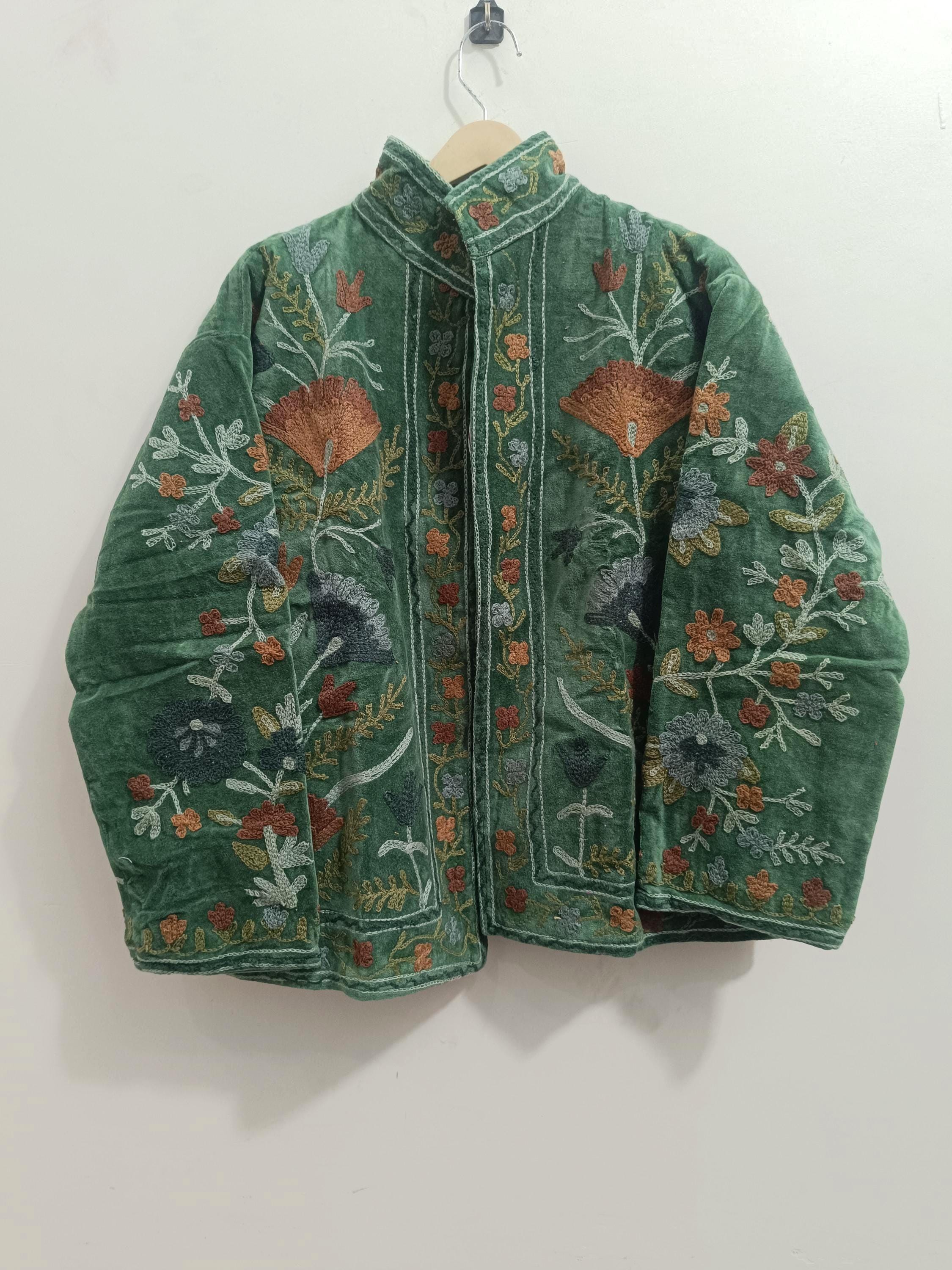 ジャケット・アウター Short on Time Embroidered Printed Jacket Short on Time Jacket