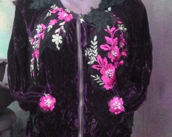 Embroidered Velvet Bomber Jacket: Bohemian Hippie Style
