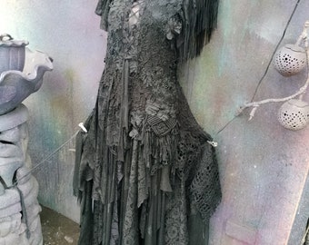 Halloween black gothic dress bohemian boho punk festival party funeral wake prom Stevie nicks victorian lace western shabby tattered M L