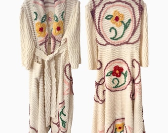 Vintage Chenille Robe Heirloom Floral Cotton Bathrobe Cottagecore Loungewear Grandmillenial Dressing Gown Romantic Housecoat Birthday Gift