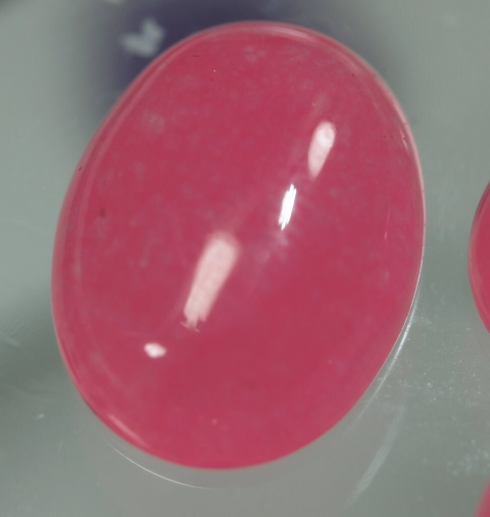 10 pcs 13 x 18 mm teintée quartzite rose cabochons ovales 10 pcs 13 x 18 mm teintée quartzite rose rose rose cabochons ovales d900f0