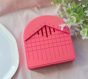 Guide De Perçage Pour Boucles D'oreilles En Argile Polymère FREEBLOSS - Plaque Rose Avec échelle Et Rondelles - Kit Pour Percer Formes Régulières Et Irrégulières