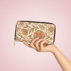 Floral Zipper Wallet – Stylish Women’s Wallet, Boho Chic Compact Purse, Everyday Travel Wallet, Cute Gift for Her, Small Zippered Clutch