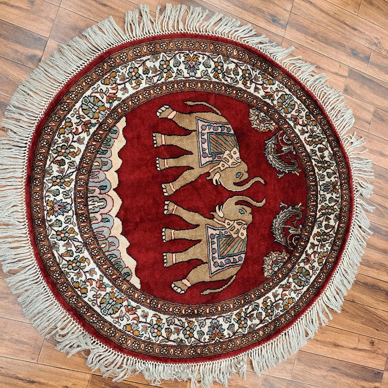 Red Aztec Elephant Pattern Print Floor Mat