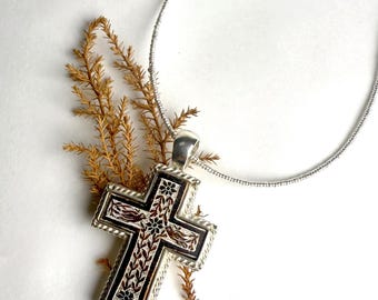 Handmade Sterling Silver Cross Pendant: Peruvian Floral Gourd Art