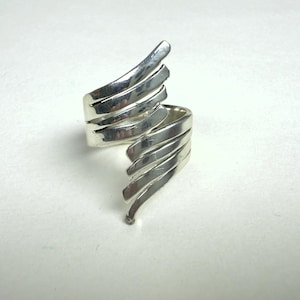 Raíz Ring – Organic Sterling Silver Statement Ring | Earth-Inspired Design