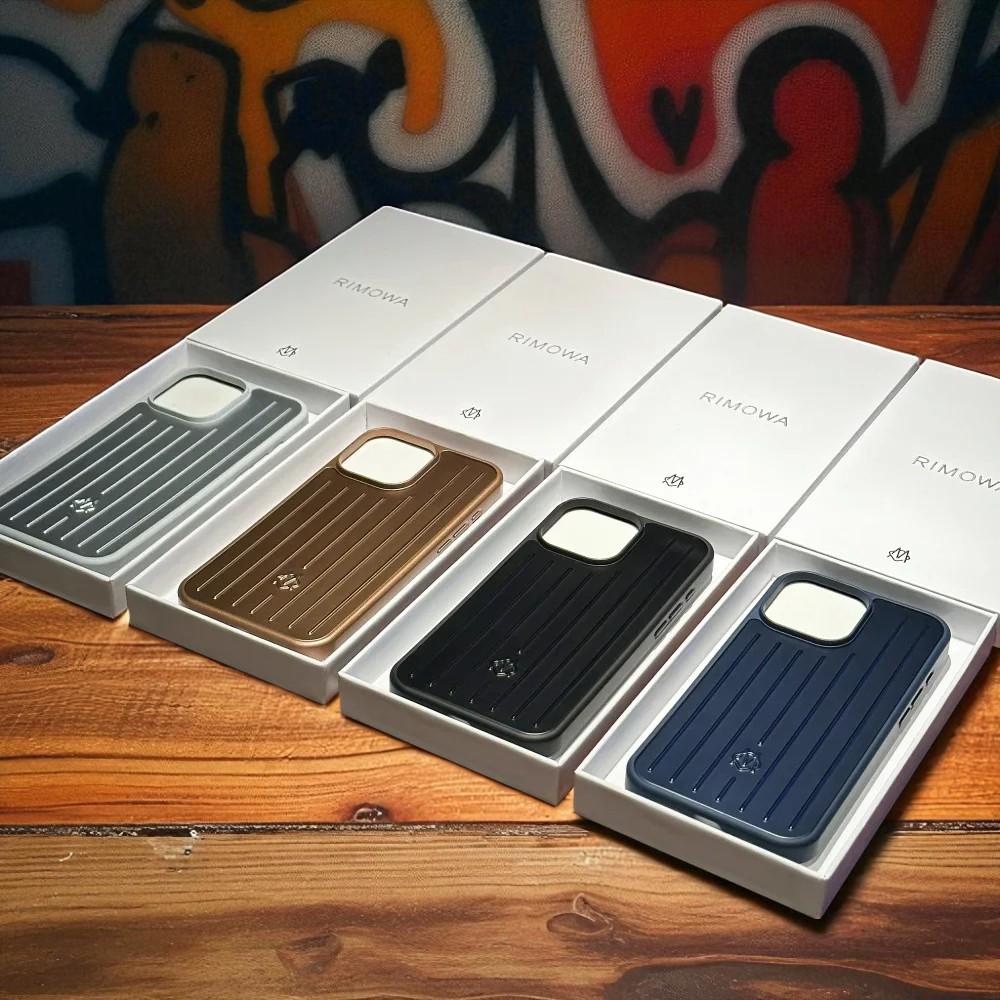 RIMOWA iPhone15 ProMaxケース オーロラストライプ RIMOWA iPhone15 ProMaxケース オーロラストライプ iPhone