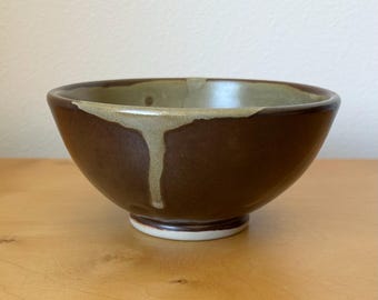 vintage studio pottery bowl 5.5” diameter x 2.75” tall brown with greenish gray drip glaze decoration wheel thrown footed signed