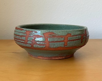 vintage handmade ceramic decorative bowl 6” wide x 2.25” tall green glaze redware earthenware boho catchall trinket dish 1970s MCM rustic