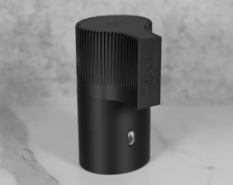 Funda de diseño minimalista para dispensador de jabón sin contacto Sagrotan