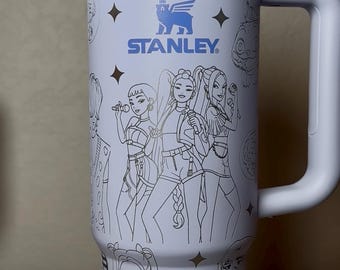 Bicchiere Stanley da 30 once con incisione laser a tema K-Pop Hunters