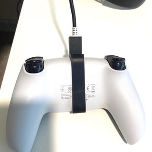 PS5 Controller Cable Mount- 3D printer Digital Download *file only*