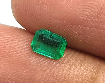 Zambian Emerald Gemstone | 0.50 Ct Rectangle Cut, May Birthstone