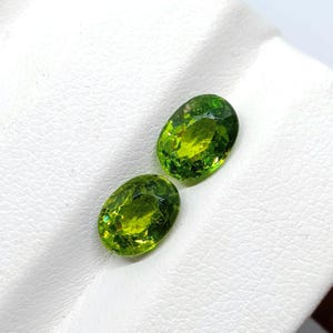 Green Tourmaline Gemstone Pair | Oval Faceted, 2.50 ct, 7x5mm