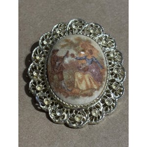 Broche vintage camée Fragonard pour couple amoureux pendentif à breloques en porcelaine