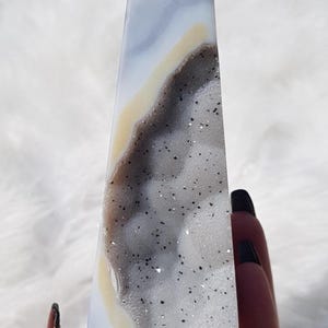 Gorgeous Agate Quartz Druzy Tower from Brazil / Crystal / High Quality