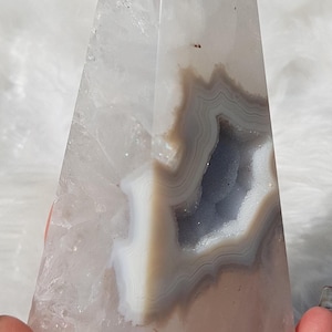 Stunning Agate Quartz Druzy Tower from Brazil with Rainbows / Crystal / High Quality