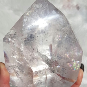 Torre de quartzo lemuriano arco-íris - Torre de cristal impressionante e de alta qualidade de 1 kg do Brasil