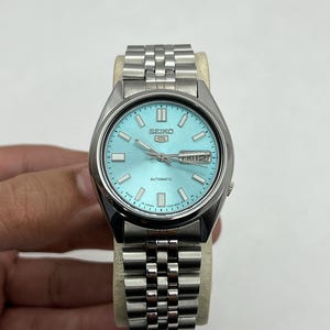 il_300x300.7391784328_hln7.jpg