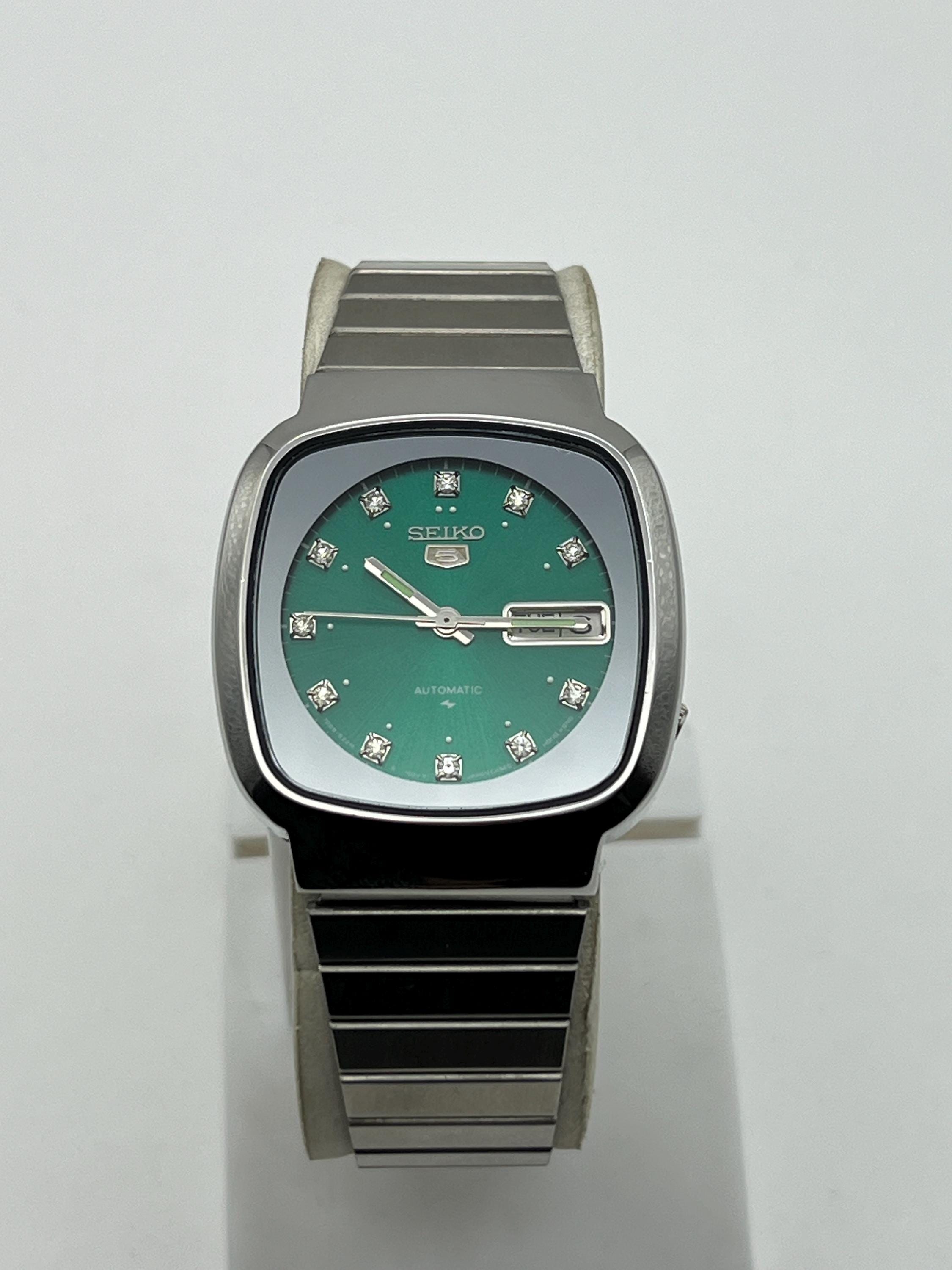 Square tv watch - Etsy 日本