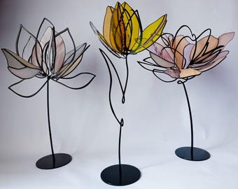 Fleurs en verre Tiffany Magnolia tulipe lotus faites main sur support en métal cadeau déco botanique