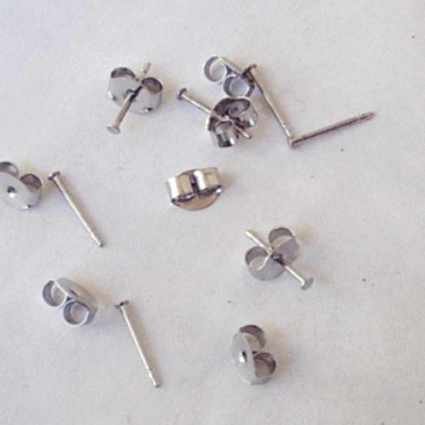 100 Edelstahl 1,5 mm Ohrring Posts mit oder ohne Verschluss - 3/20,3 cm lang