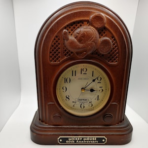 1988 Disney&#39;s Mickey Mouse Seiko Quartz Clock Time and Alarm Working