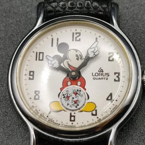 Vintage Mickey Mouse Hands for Hour, Spinning Mickey Chasing Mickey Seconds Hand Lorus Quartz Watch and Original Case