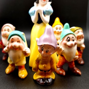 Disney&#39;s Epic &#39;Snow White and the Six Dwarfs&#39; Ceramic Figurines