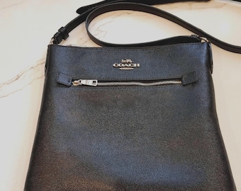 ＊COACH＊かめ＊ NWT Coach C0638 Glovetanned Leather Swinger Crossbody Bag, 2