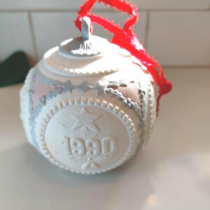 Vintage Lladro 1990 Christmas Ball Ornament-Porcelain-Original Box and Pamphlet