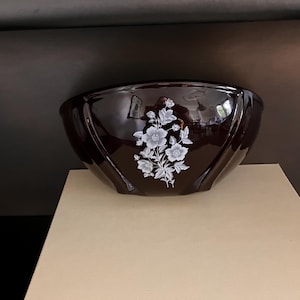 VintageCeramicWallPlanter