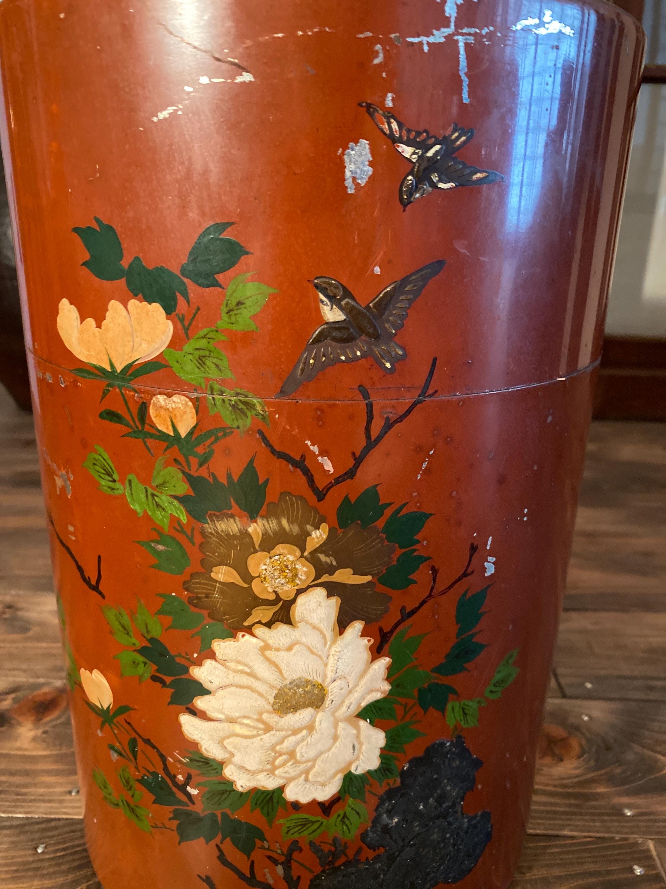 茶入れ物　花鳥図 Vintage Japanese Tea Storage Canister | Large Red Lacquered Tin
