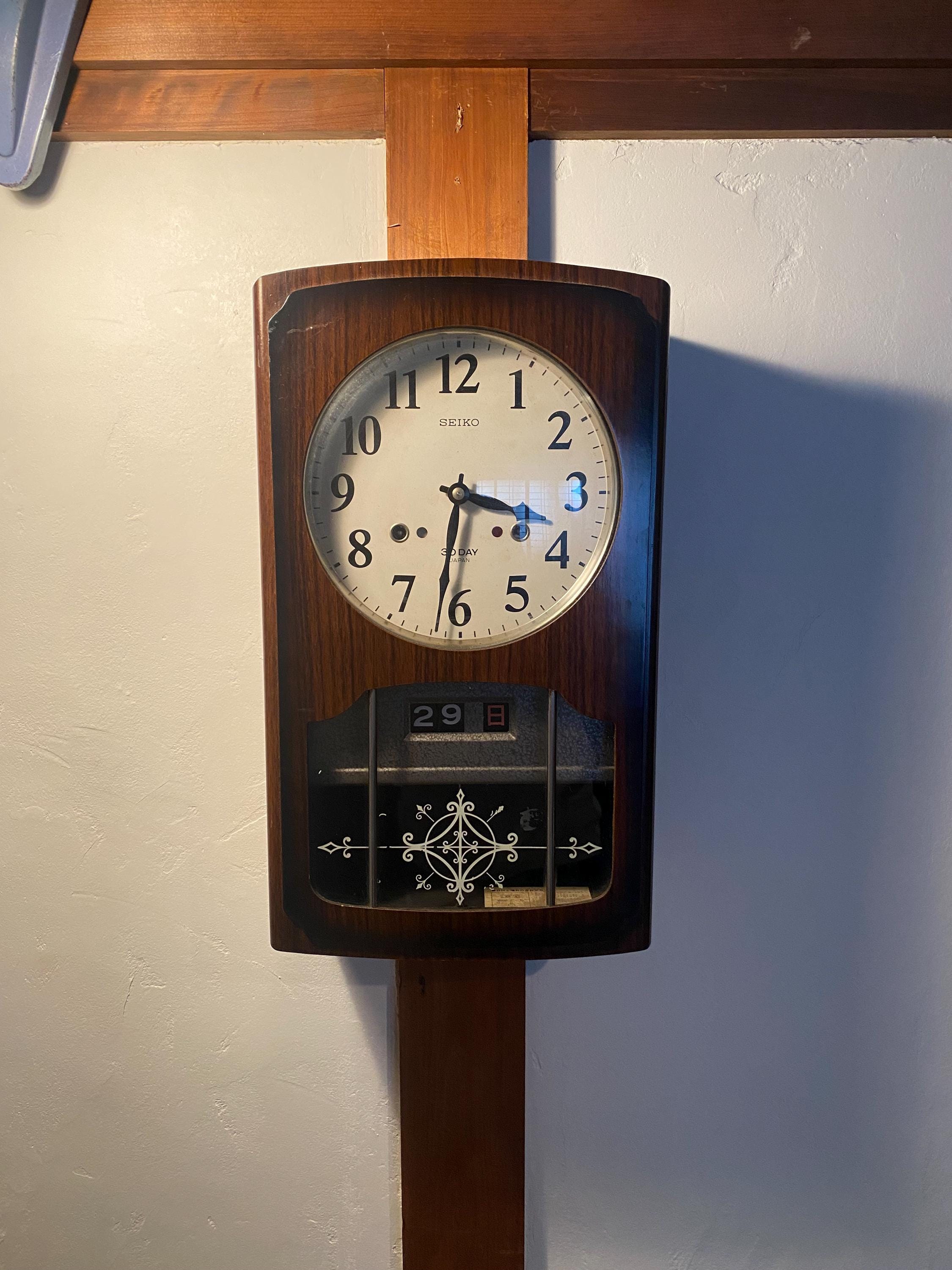 Vintage Seiko Wall Clock – 30-day Japanese Calendar Pendulum Clock