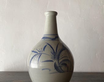 アンティーク伊万里藍花瓶｜徳利風花瓶｜わびさび陶器 - Etsy