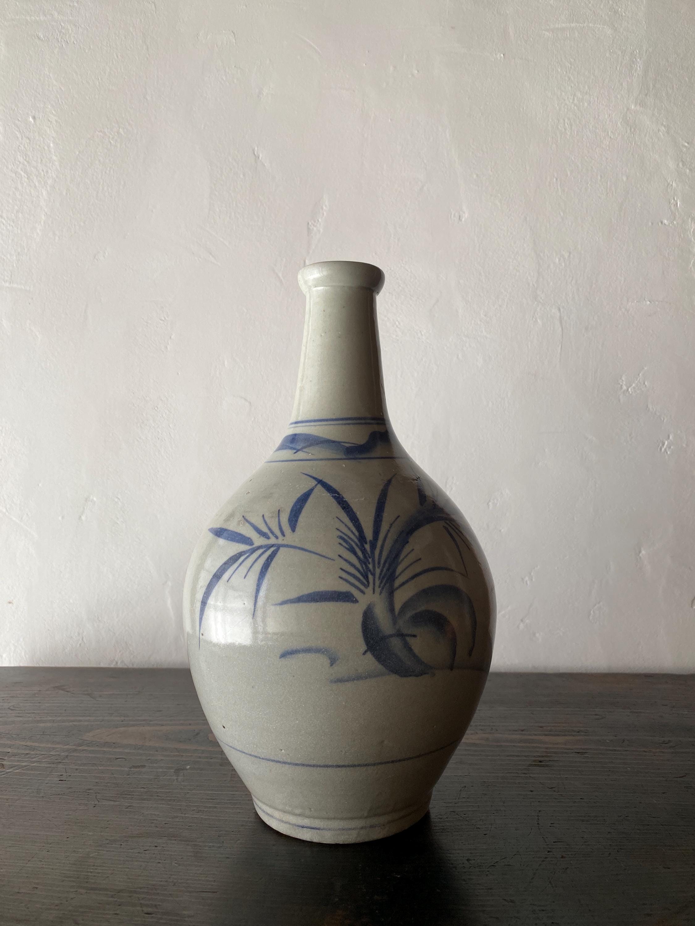 アンティーク伊万里藍花瓶｜徳利風花瓶｜わびさび陶器 - Etsy