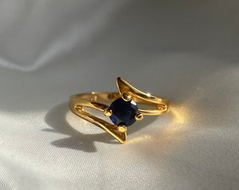 Vintage Gold Plated Blue Rhinestone Ring, Size 8.75