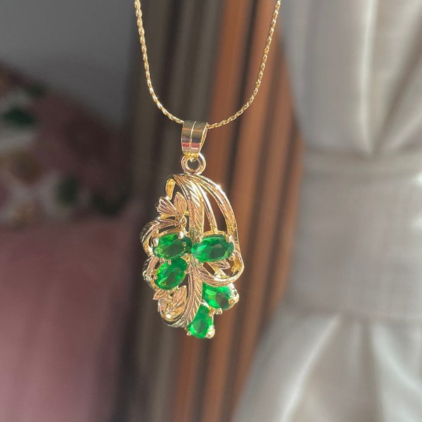 Vintage Gold Plated Green Rhinestone Leaf Necklace, Vintage Costume Jewelry
