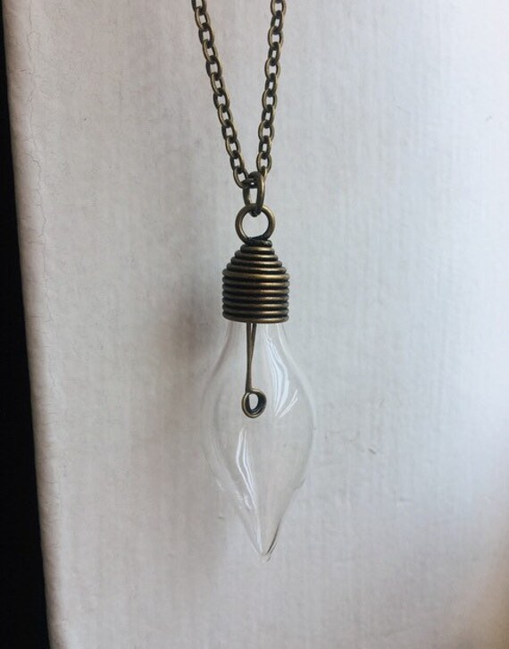 Lightbulb Necklace Light Bulb Lightbulb Necklace Light Bulb, Light Bulb Pendant Necklace