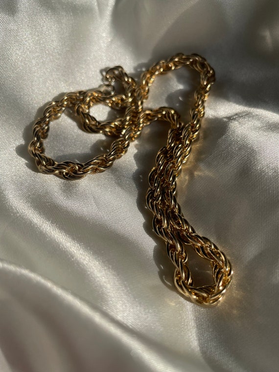 Rope chain hotsell costume jewelry