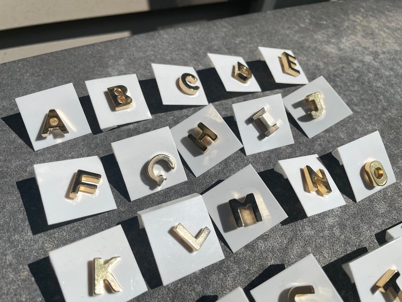 Boutons De Manchette Et épingle De Cravate Lettre J Dorés - Occasion