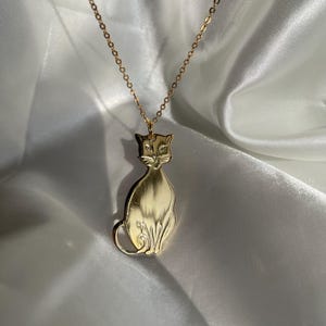 Vintage Gold Tone Cat Necklace, Vintage Animal Jewelry, Cat Lovers