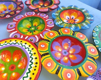 Hand-Painted Pinewood mini tray / dish Guatemala