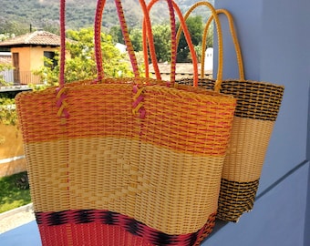 MEDIUM Woven Guatemalan Plastic market Bag - RECYCLED PLASTIC Basket