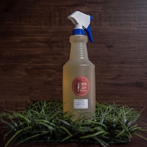 Equine/Farm Animal Fly Repellent/ Fly Spray ; Homemade, All Natural