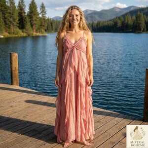 Robe Express Rose Taille XS - Coupe évasée Empire - Manches Courtes - Occasion Très Bon état