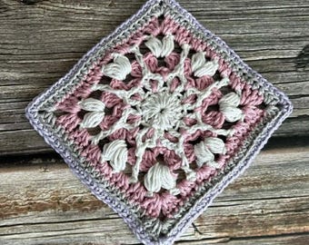 Blossom Heart Granny Square Crochet Pattern, Floral Square, Beginner PDF Download