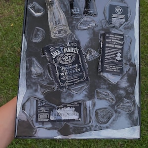 Jack Daniels - Broken Bottle Art