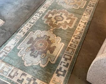 Green Beige Runner Rug,Hand Knotted Wool Oushak Rug,Antique Turkish Muted Wool Runner, Handmade Natural Wool Hallway Entry Corridor Rugs !